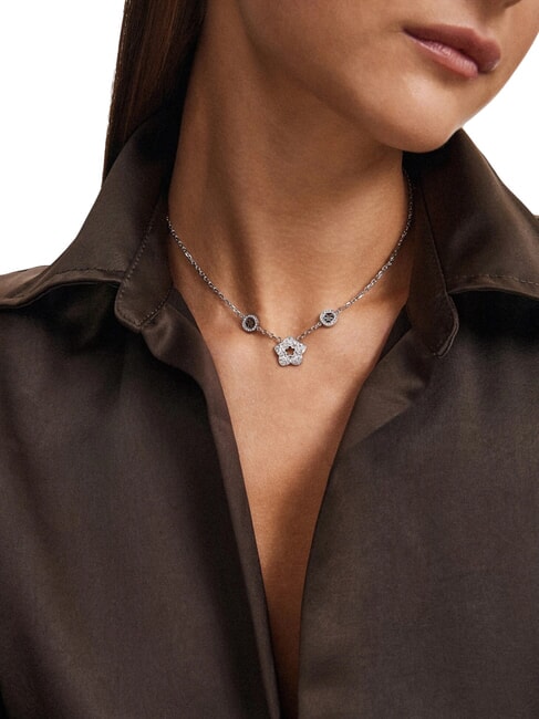 SHINING WINTER Collier orn&eacute; de fleurs et de cristaux ARGENT - Colliers