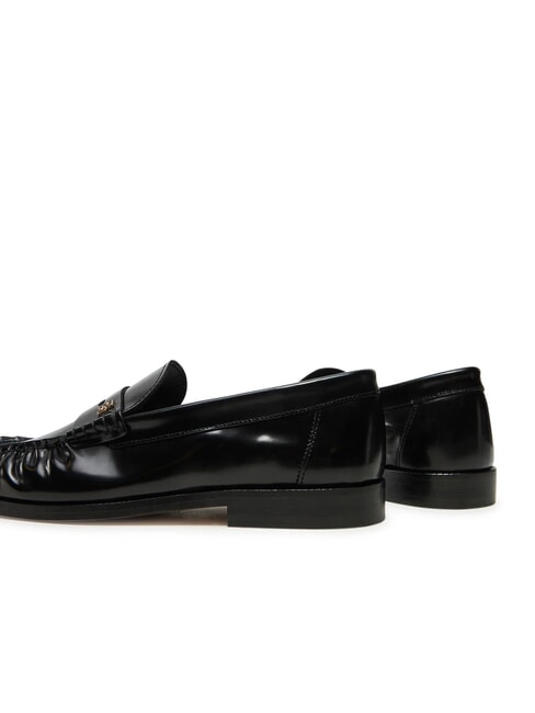 TH MONOGRAM Mocassins en cuir brillant noir - Chaussures Femme