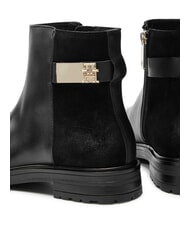 TOMMY HILFIGER TH bottines basses en daim et cuir noir - Chaussures Femme - 4