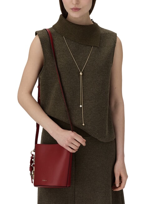 ROXIE Sac seau bandouli&egrave;re en cuir Ares CERISE d - Sacs pour Femme