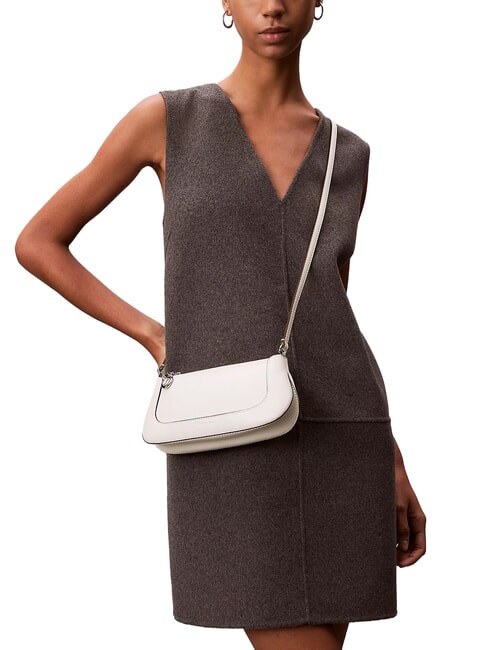 ENGRAVED sac bandouli&egrave;re lys blanc - Sacs pour Femme