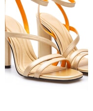 TOMMY HILFIGER TH GOLD BLOCK sandales hautes en cuir or - Chaussures Femme - 4