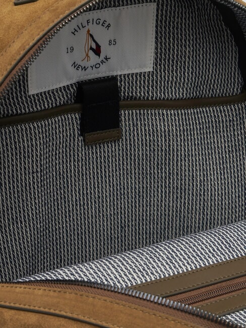 TH CASUAL SUEDE Sac &agrave; dos en cuir pour ordinateur portable 15 pouces taupe c&ocirc;tier - Sacs &agrave; dos pour ordinateur portable