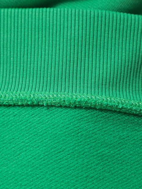 TH JEANS Sweat &agrave; capuche avec &eacute;cusson drapeau vert c&ocirc;tier - Pulls molletonn&eacute;s