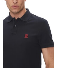 TOMMY HILFIGER TH Polo &agrave; manches courtes avec broderie monogramme ciel du d&eacute;sert - chemise polo - 3