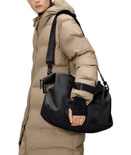 RAINS VALERA Sac week-end avec bandouli&egrave;re noir - Sacs de voyage - 4