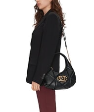 LOVE MOSCHINO EMBOSSED Sac bandouli&egrave;re, avec bandouli&egrave;re Noir - Sacs pour Femme - 4