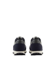ARMANI EXCHANGE DROP MICROSUEDE Baskets avec logo contrast&eacute; bleu marine fonc&eacute; + gris + chim&egrave;re - Chaussures Homme - 3