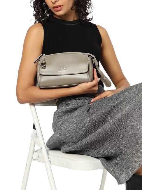 JANE Sac bandouli&egrave;re avec cadenas bar brun - Sacs pour Femme