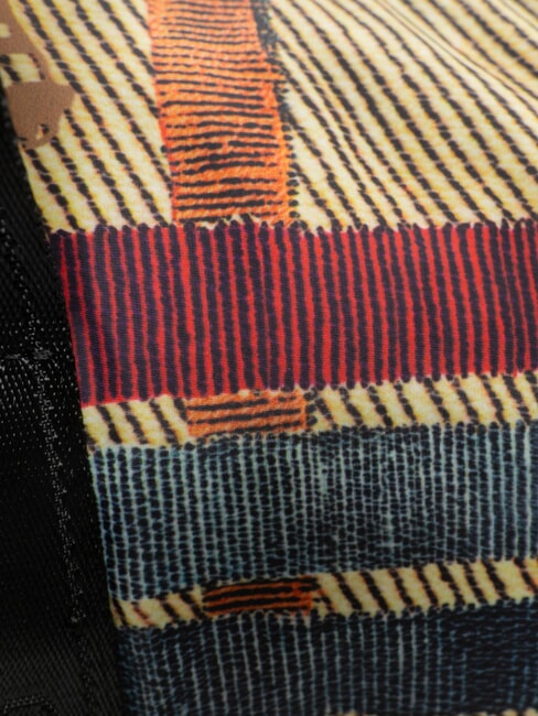 MAYA Sac &agrave; main avec bandouli&egrave;re carreaux/noir - Sacs pour Femme