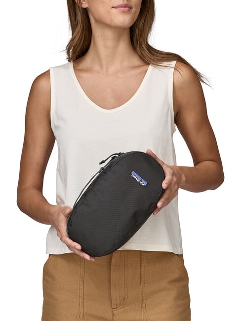 BLACK HOLE CUBE Beaut&eacute; de voyage 3L noir avec noir - Trousses