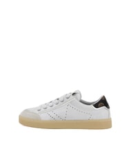 GUESS JHELL Baskets - Chaussures Femme