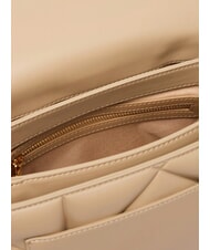 LOVE MOSCHINO EMBOSSED sac bandouli&egrave;re taupe - Sacs pour Femme - 5