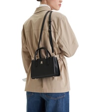 TOMMY HILFIGER TH DAILY Sac &agrave; main avec bandouli&egrave;re le noir - Sacs pour Femme - 2