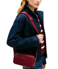 TOMMY HILFIGER TH ESSENTIAL Mini sac bandouli&egrave;re velours bordeaux - Sacs pour Femme - 2