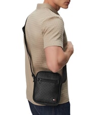 TOMMY HILFIGER TH EMBOSSED FLAG petit sac &agrave; main - Sacs en Bandouli&egrave;res pour Homme