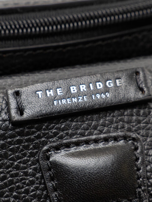 BIAGIO Sac banane en cuir Noir - Sacs pour Femme