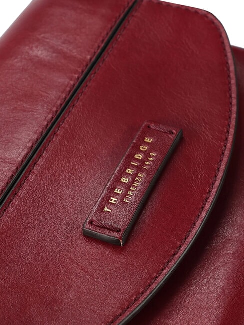 IOLANDA Sac bandouli&egrave;re en cuir cassis / or - Sacs pour Femme