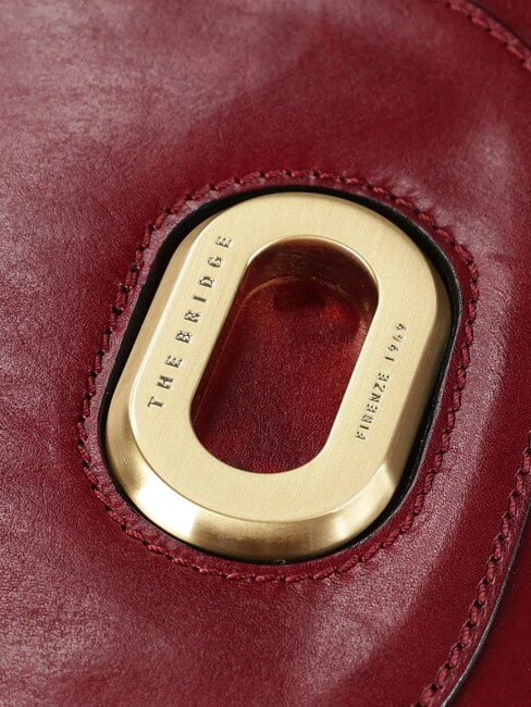 ILARIA Mini sac &agrave; bandouli&egrave;re en cuir cassis / or - Sacs pour Femme