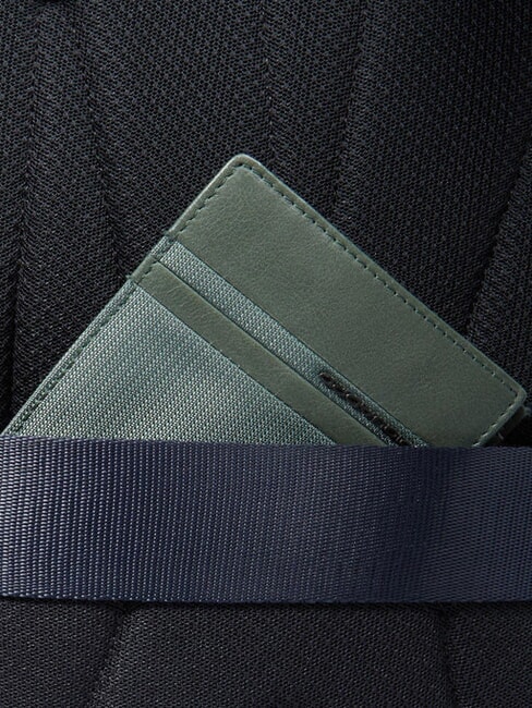 MARCEL Sac &agrave; dos de voyage pour PC et iPad bleu/marron fonc&eacute; - Sacs &agrave; dos pour ordinateur portable