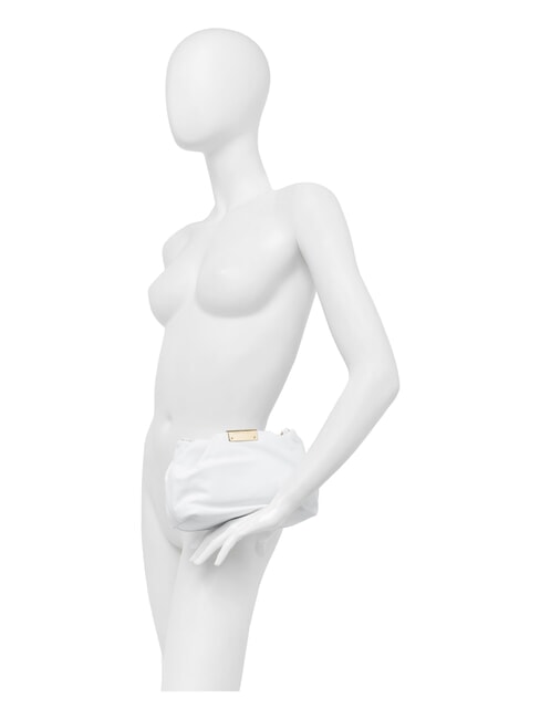 PERLA Pochette en cuir &agrave; cha&icirc;ne blanche - Sacs pour Femme