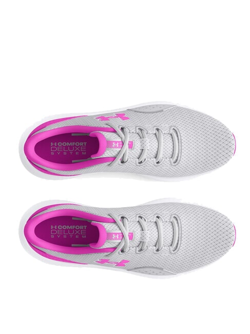 CHARGED SURGE 4 Baskets blanc - Chaussures Femme