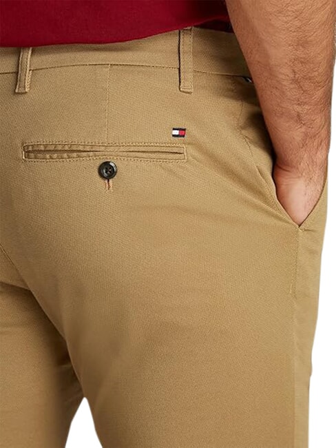TH BLEECKER Pantalon chino kaki classique - Pantalon