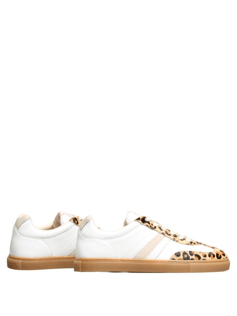 COURT Baskets en cuir l&eacute;opard blanc au lait - Chaussures Femme