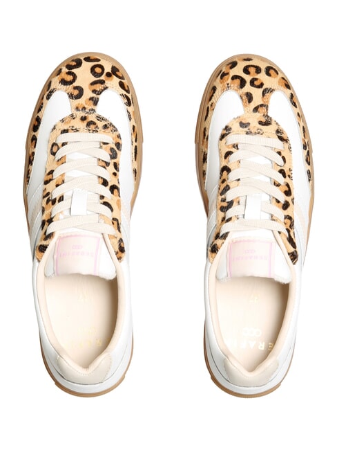 COURT Baskets en cuir l&eacute;opard blanc au lait - Chaussures Femme