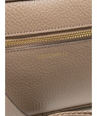COCCINELLE JINNY Mini sac bandouli&egrave;re taupe chaud - Sacs pour Femme - 5