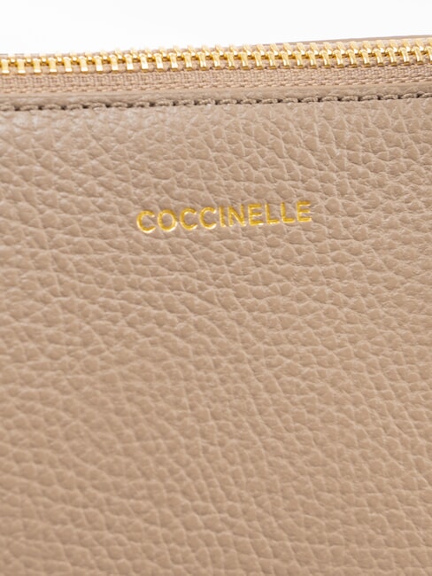 CHERRY Sac bandouli&egrave;re en cuir taupe chaud - Sacs pour Femme