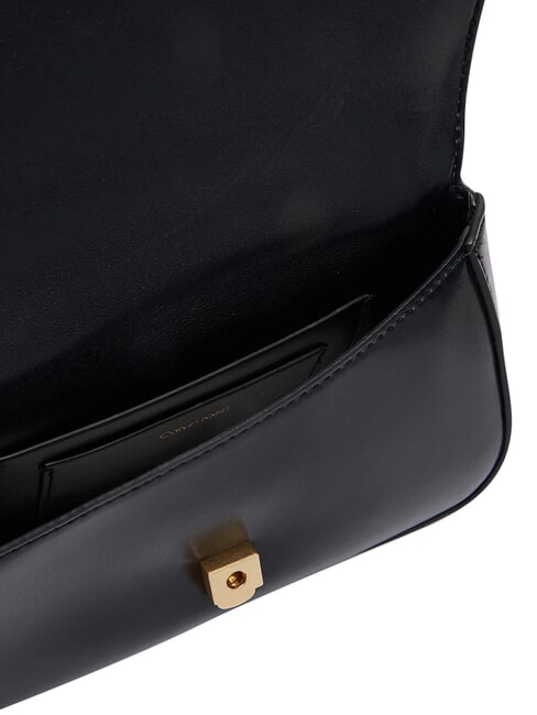 CK CONVERTIBLE sac bandouli&egrave;re sur noir - Sacs pour Femme