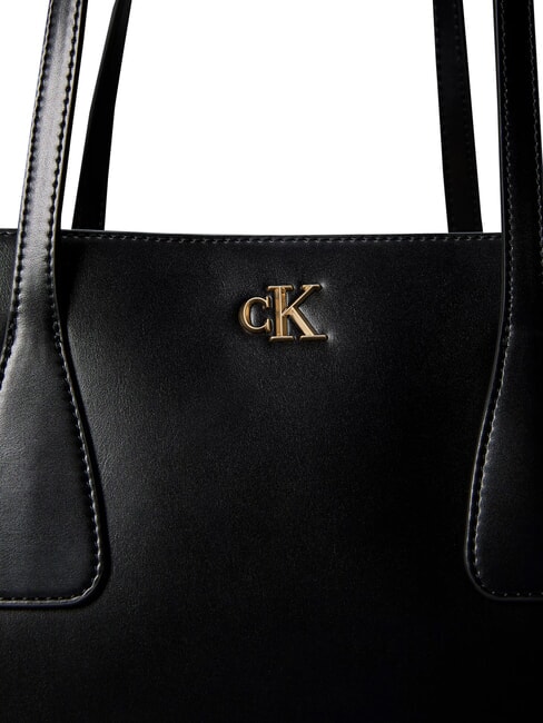 CK MEDIUM  Le sac bandouli&egrave;re sur noir - Sacs pour Femme