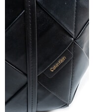 CALVIN KLEIN WOVEN Sac &agrave; main avec bandouli&egrave;re sur noir - Sacs pour Femme - 3