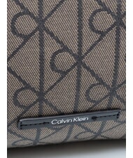 CALVIN KLEIN EMBLEM JAQUARD Le sac bandouli&egrave;re lotus beige/noir aop jqd - Sacs pour Femme - 3