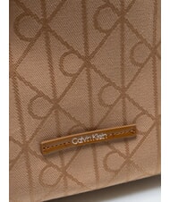 CALVIN KLEIN EMBLEM AOP Sac &agrave; dos avec poche int&eacute;rieure tige de ma&iuml;s/&agrave; d&eacute;terminer aop jqd - Sacs pour Femme - 4
