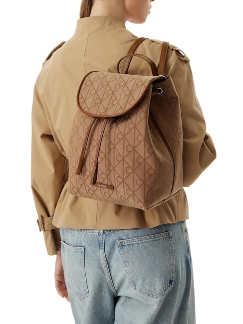 EMBLEM AOP Sac &agrave; dos avec poche int&eacute;rieure tige de ma&iuml;s/&agrave; d&eacute;terminer aop jqd - Sacs pour Femme