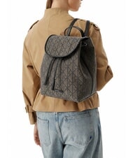 CALVIN KLEIN EMBLEM AOP Sac &agrave; dos avec poche int&eacute;rieure lotus beige / noir aop - Sacs pour Femme - 2
