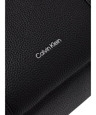 CALVIN KLEIN WEBBING sac bandouli&egrave;re sur noir - Sacs pour Femme - 3