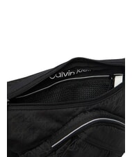 CALVIN KLEIN EMBLEM AOP sac bandouli&egrave;re sur noir - Sacs en Bandouli&egrave;res pour Homme - 5