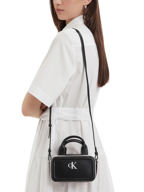 CONTRAST CK Mini sac &agrave; main avec bandouli&egrave;re sur noir - Sacs pour Femme