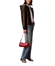 CALVIN KLEIN HARDWARE MONOGRAM sac bandouli&egrave;re vin de Bordeaux - Sacs pour Femme - 2