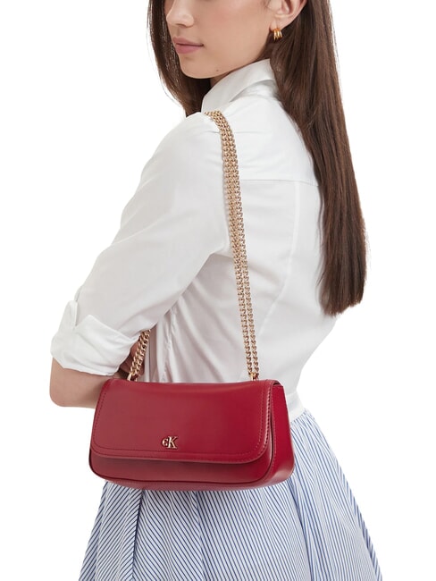 CK CONVERTIBLE sac bandouli&egrave;re vin de Bordeaux - Sacs pour Femme