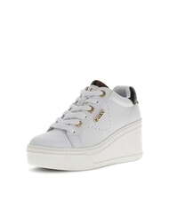 GUESS ROAZY Baskets compens&eacute;es de 7,5 cm - Chaussures Femme