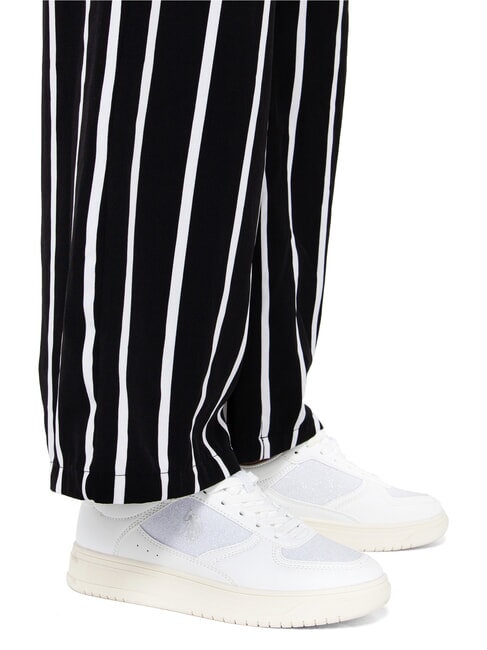 KOSMO Baskets WHI - Chaussures Femme