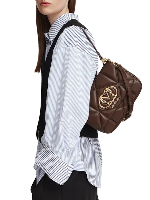 EMBOSSED QUILTED Sac bandouli&egrave;re, avec bandouli&egrave;re brun - Sacs pour Femme