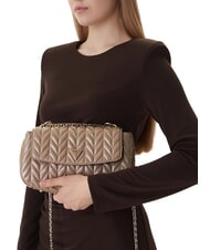 GUESS CHERYL sac bandouli&egrave;re taupe fonc&eacute; - Sacs pour Femme - 2