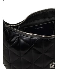 CALVIN KLEIN QUILTED SMALL sac bandouli&egrave;re sur noir - Sacs pour Femme - 3