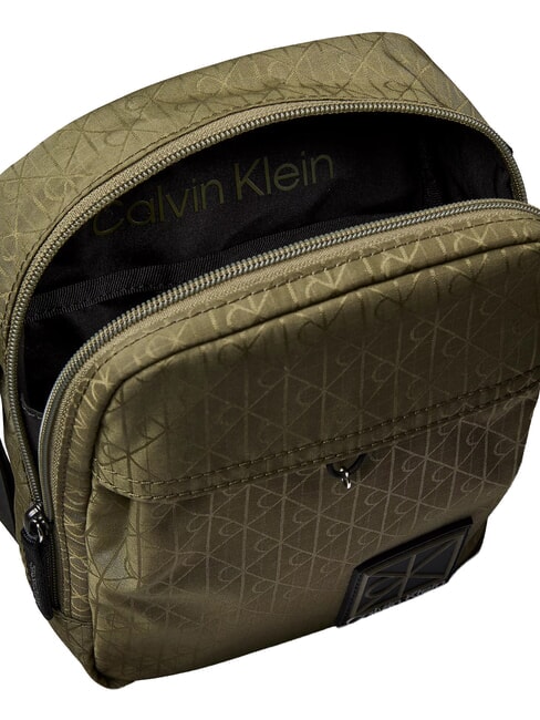 UTILITY EMBLEM sac bandouli&egrave;re nuit d'olive - Sacs en Bandouli&egrave;res pour Homme