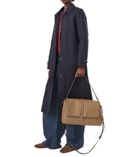TOMMY HILFIGER TH LIBRE Grand sac bandouli&egrave;re, avec bandouli&egrave;re mousse de toundra - Sacs pour Femme - 2